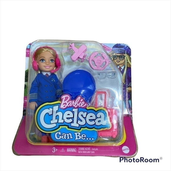 Barbie Chelsea Can Be Pilot Doll NEW - Picture 2 of 4
